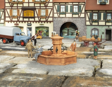 333154 - Marktbrunnen